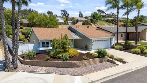 View/Area - 10565 Strathmore Dr, Santee, CA 92071 photo 4 of 9