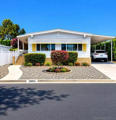 28854 Via Playa Del Rey, Murrieta, CA 92563