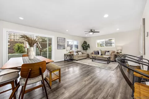 9475 Mast Blvd, Santee, CA 92071