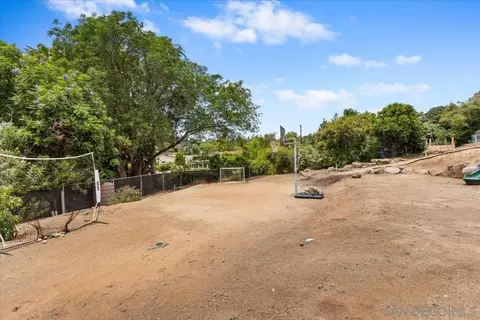 Exterior - 10844 Challenge Blvd, La Mesa, CA 91941 photo 19 of 30