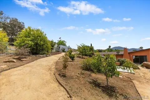 Exterior - 10844 Challenge Blvd, La Mesa, CA 91941 photo 10 of 30