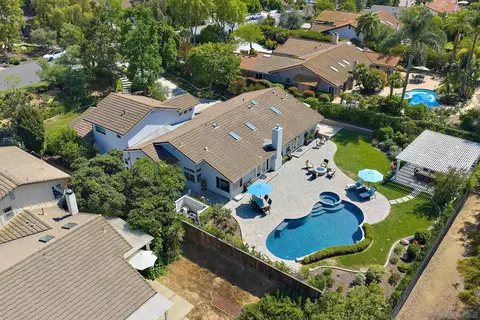 View/Area - 13150 Avenida La Valencia, Poway, CA 92064 photo 2 of 3