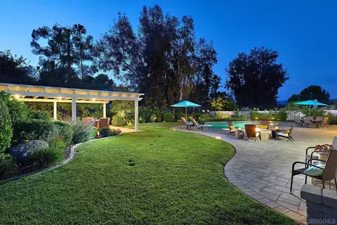 Exterior - 13150 Avenida La Valencia, Poway, CA 92064 photo 3 of 21