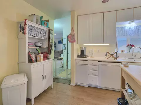 Kitchen - 9622 Lakeview, Lakeside, CA 92040 photo 3 of 3