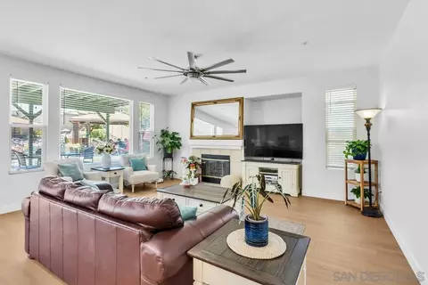 Living - 10836 Stoney Creek Ct, Santee, CA 92071 photo 1 of 6