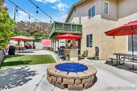 Exterior - 10836 Stoney Creek Ct, Santee, CA 92071 photo 5 of 8