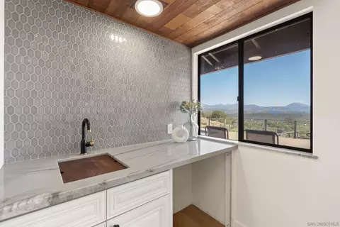 Kitchen - 1106 Alpine Oaks Dr, Alpine, CA 91901 photo 1 of 5