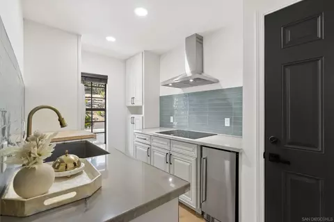 Kitchen - 1106 Alpine Oaks Dr, Alpine, CA 91901 photo 5 of 5