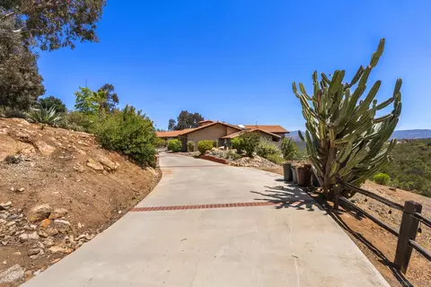 Exterior - 1106 Alpine Oaks Dr, Alpine, CA 91901 photo 15 of 21