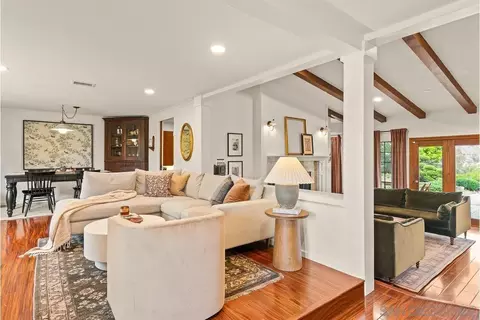 Living - 1421 Blue Lilac, Alpine, CA 91901 photo 1 of 8
