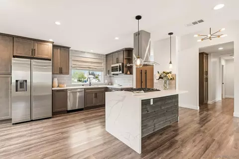 Kitchen - 14345 Erin, Poway, CA 92064 photo 3 of 7