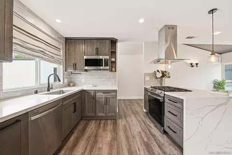 Kitchen - 14345 Erin, Poway, CA 92064 photo 4 of 7