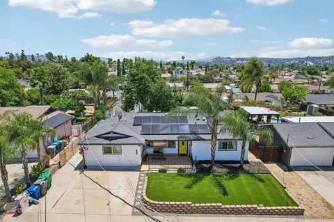 View/Area - 9239 Bellagio Rd, Santee, CA 92071 photo 3 of 9