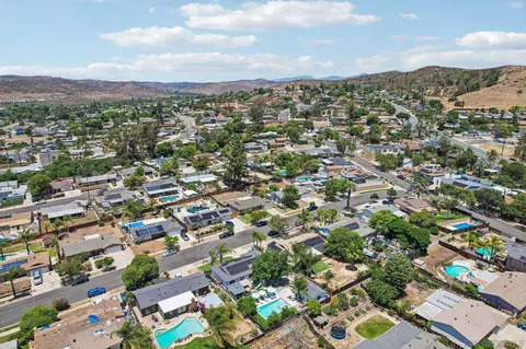 View/Area - 9239 Bellagio Rd, Santee, CA 92071 photo 9 of 9
