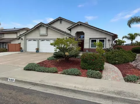 669 Via La Cuesta, Chula Vista, CA 91913