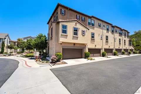 Exterior - 4326 Star Path Way #1, Oceanside, CA 92056 photo 2 of 10