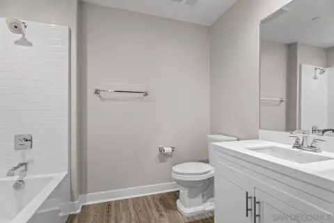 Bath - 4326 Star Path Way #1, Oceanside, CA 92056 photo 1 of 6