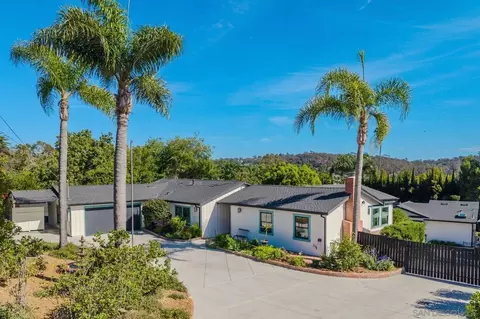 Exterior - 2335 Ivy Rd, Oceanside, CA 92054 photo 3 of 12
