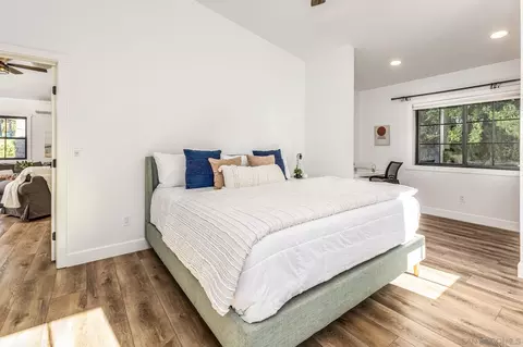 Bedroom - 2335 Ivy Rd, Oceanside, CA 92054 photo 4 of 5