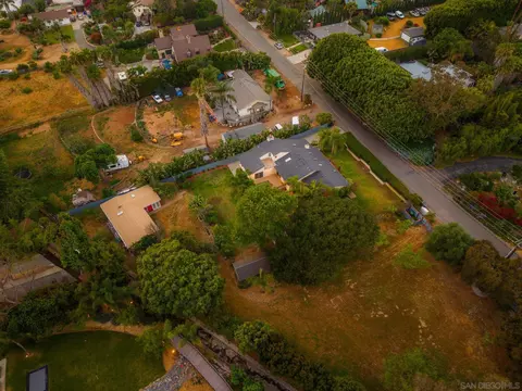 View/Area - 661 Union, Encinitas, CA 92024 photo 2 of 3