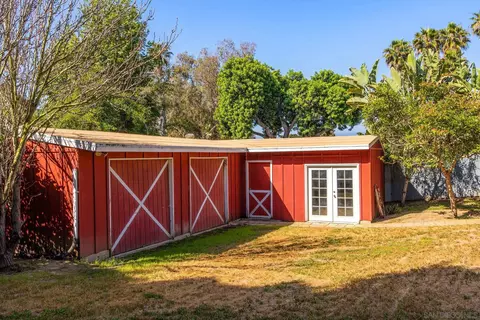 Exterior - 661 Union, Encinitas, CA 92024 photo 7 of 26
