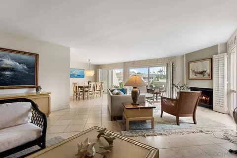 Living - 65 Antigua Ct, Coronado, CA 92118 photo 5 of 6
