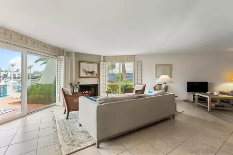 Living - 65 Antigua Ct, Coronado, CA 92118 photo 2 of 6