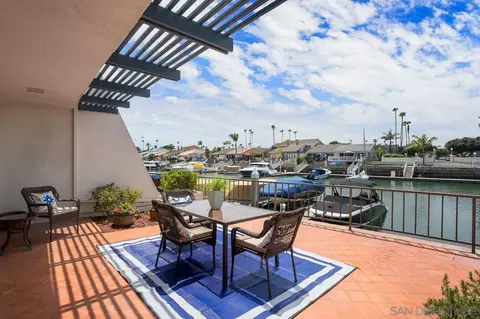 Exterior - 65 Antigua Ct, Coronado, CA 92118 photo 5 of 11