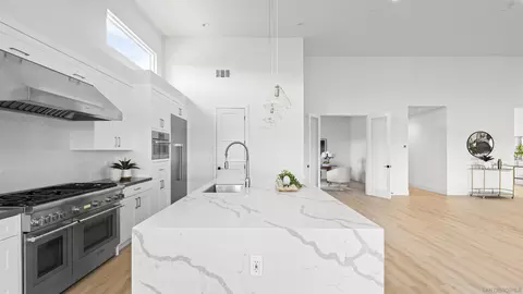 Kitchen - 16925 Old Coach Rd, Poway, CA 92064 photo 5 of 5