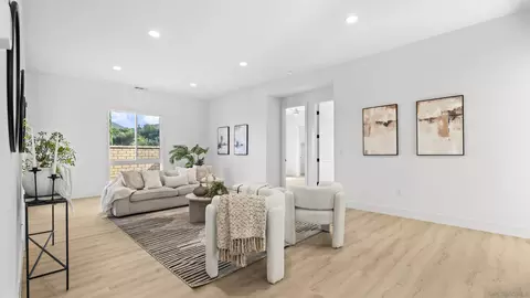 Living - 16925 Old Coach Rd, Poway, CA 92064 photo 3 of 6