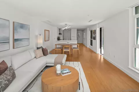 1199 Pacific #306, San Diego, CA 92101