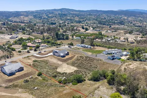 View/Area - 39191 Corte Venture, Temecula, CA 92592 photo 9 of 11