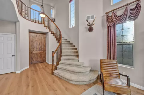 Entry Way - 2124 Pamplona Ct, Escondido, CA 92025 photo 1 of 2