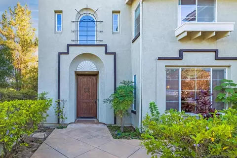 Exterior - 2124 Pamplona Ct, Escondido, CA 92025 photo 3 of 12