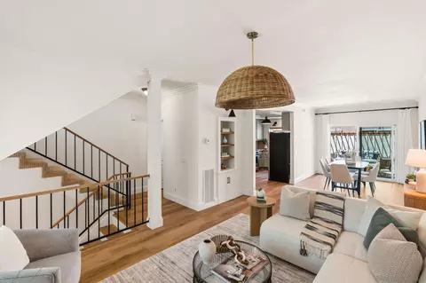 7768 Caminito Monarca #102, Carlsbad, CA 92009