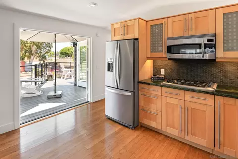 Kitchen - 123 Jasper St #20, Encinitas, CA 92024 photo 7 of 7