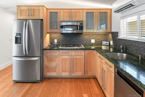 Kitchen - 123 Jasper St #20, Encinitas, CA 92024 photo 5 of 7
