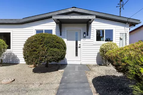 Exterior - 2846 Cedar Rd, Oceanside, CA 92056 photo 3 of 7