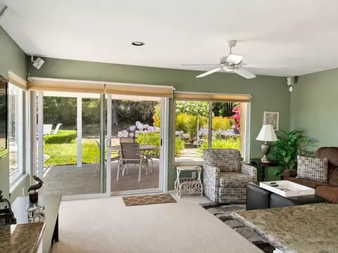 Living - 17354 Saint Andrews, Poway, CA 92064 photo 3 of 3