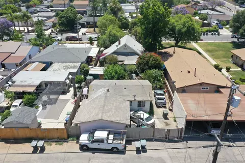 926-28 E 2nd Ave, Escondido, CA 92025