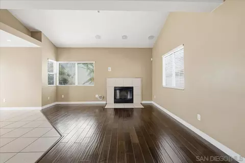Living - 3143 Lamar Ct, Spring Valley, CA 91977 photo 2 of 5