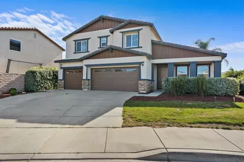 Exterior - 34081 Clovis Way, Wildomar, CA 92595 photo 6 of 9