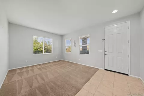 Living - 34081 Clovis Way, Wildomar, CA 92595 photo 5 of 11