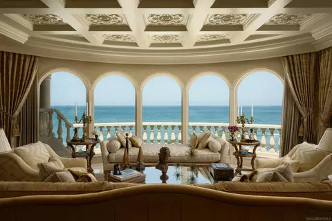 Living - 1900 Spindrift Dr, La Jolla, CA 92037 photo 1 of 4