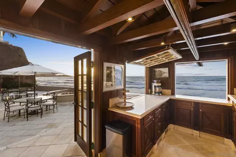 Kitchen - 1900 Spindrift Dr, La Jolla, CA 92037 photo 1 of 1