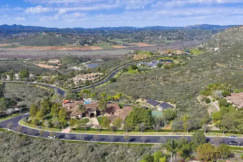 View/Area - 14160 Augusta Ct, Poway, CA 92064 photo 5 of 10