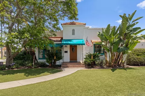 5025 Kensington Dr, San Diego, CA 92116