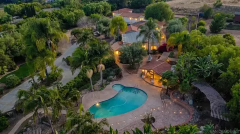 937 Pepper Tree Ln, Fallbrook, CA 92028