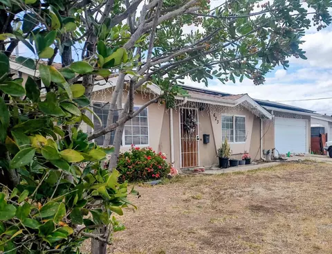 623 Osage St, Spring Valley, CA 91977