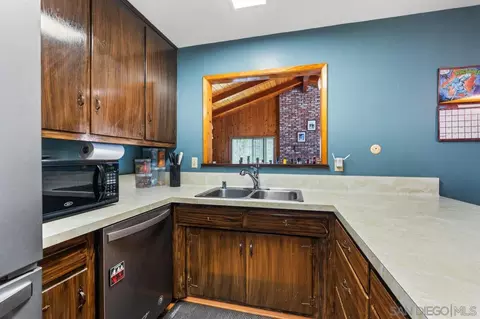 Kitchen - 107 Thrasher, El Cajon, CA 92020 photo 4 of 5